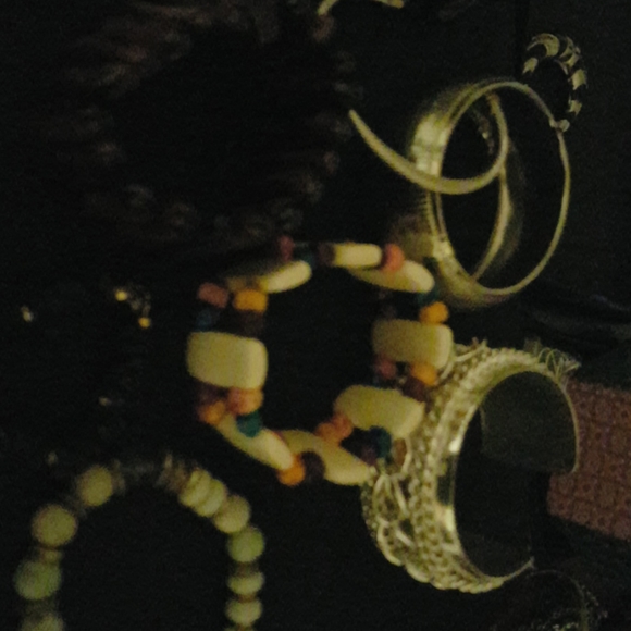 Braclets - Picture 4 of 9